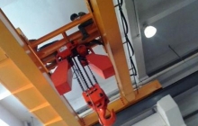 無錫行車保養(yǎng)的安全裝置是這樣的？