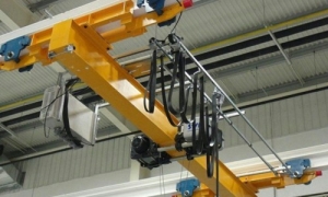 無(wú)錫行車保養(yǎng)操作是如何進(jìn)行保養(yǎng)維護(hù)？