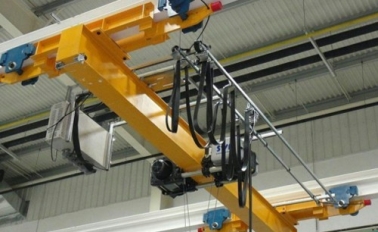 無(wú)錫行車(chē)保養(yǎng)操作是如何進(jìn)行保養(yǎng)維護(hù)？